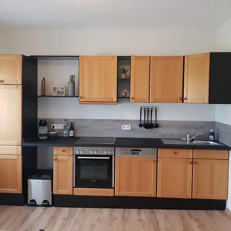 Apartment 80 Qm Super Zentral In Mwst Ausweisbar *