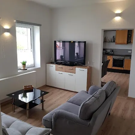 80 Qm Super Zentral In Mwst Ausweisbar Daire *