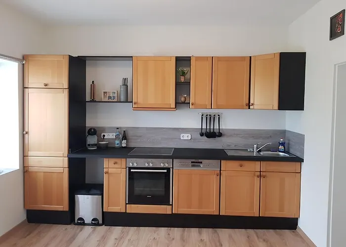 Apartment 80 Qm Super Zentral In Mwst Ausweisbar *